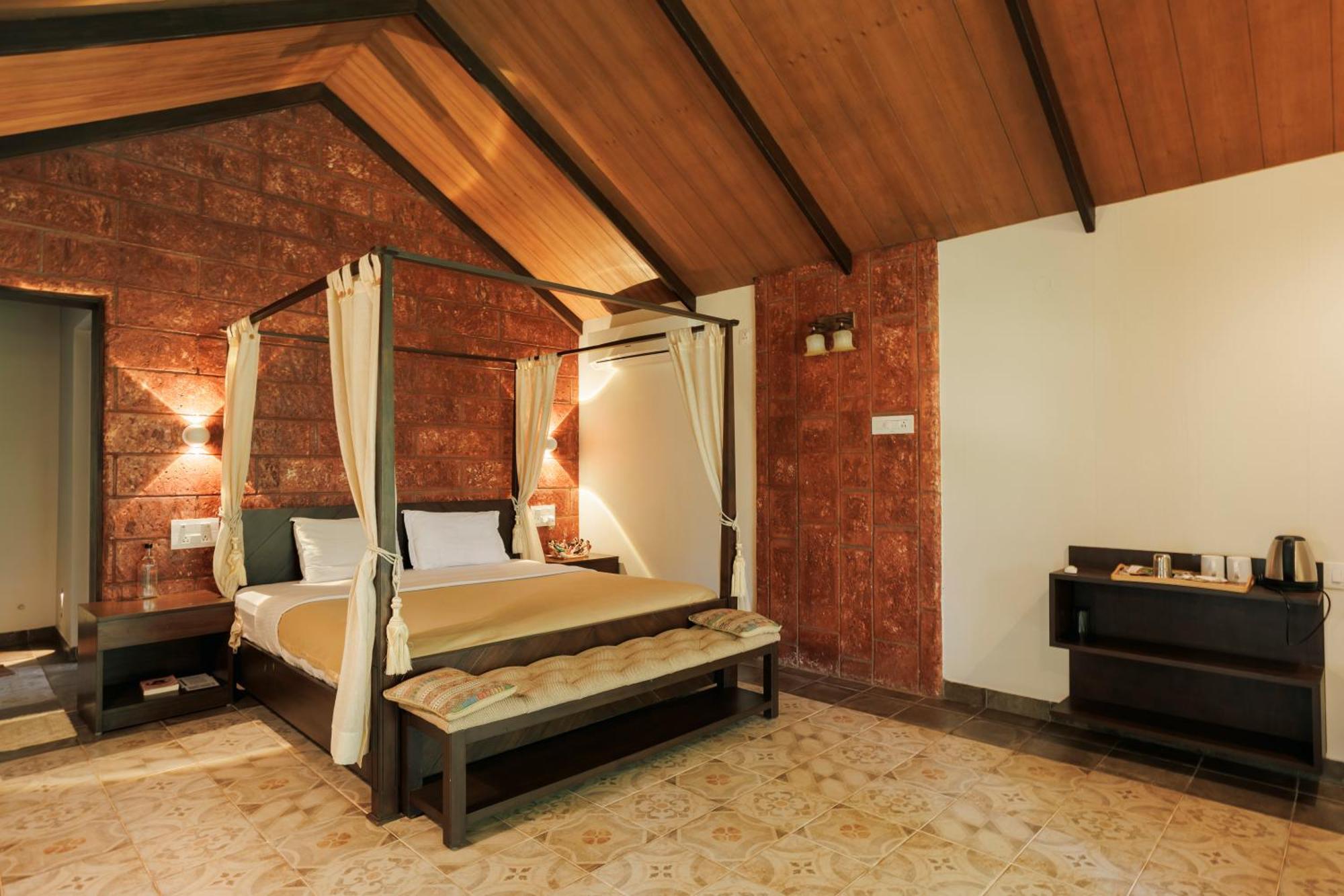 Sai Vishram Beach Resort Bainduru Exterior foto
