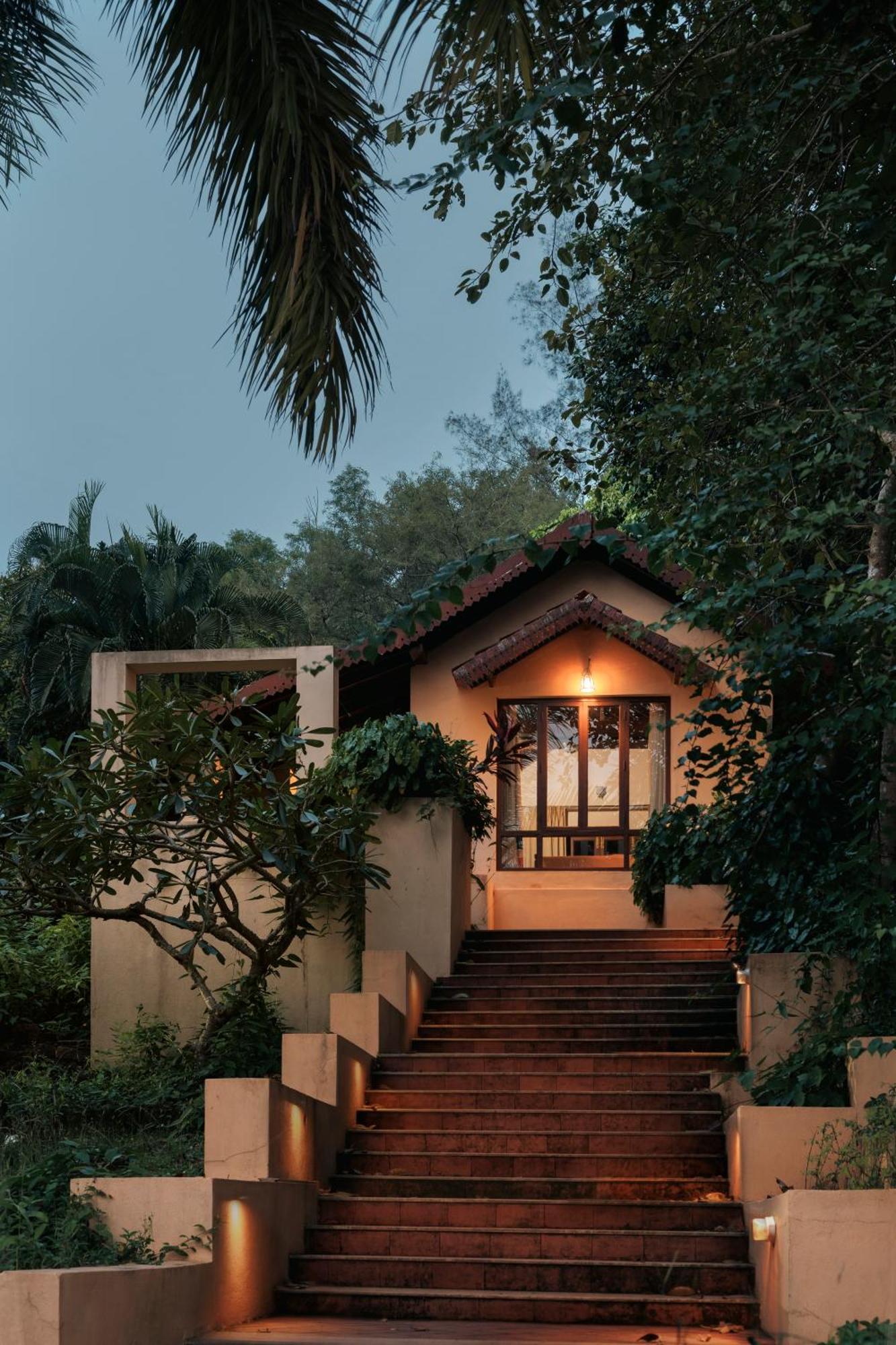 Sai Vishram Beach Resort Bainduru Exterior foto