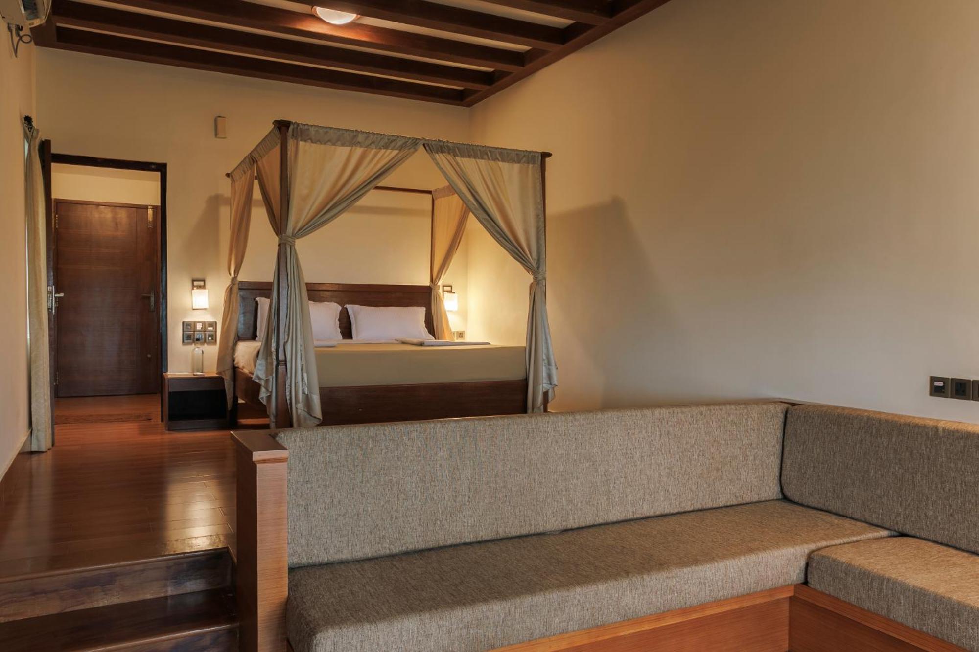 Sai Vishram Beach Resort Bainduru Exterior foto