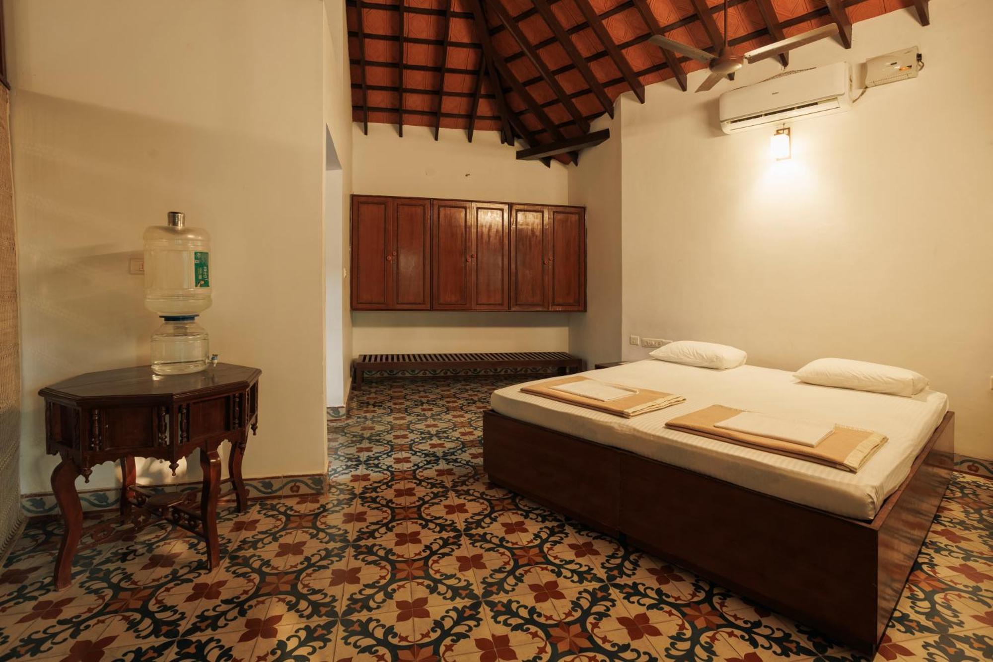 Sai Vishram Beach Resort Bainduru Exterior foto